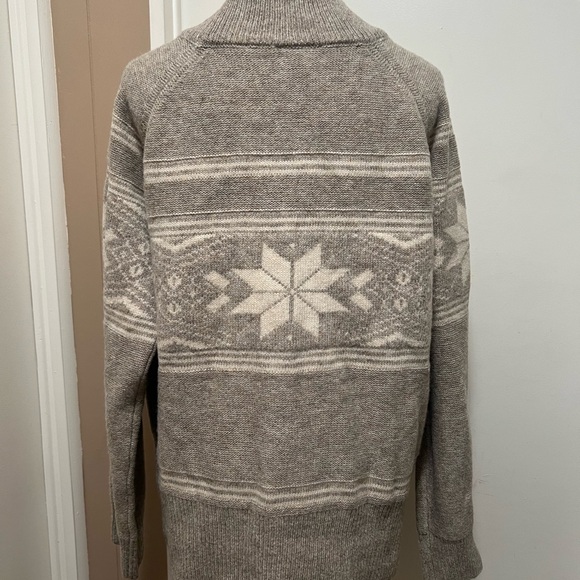 VICI Light Brown Cream Turtle Neck Fair Island Sweater Size XL - Picture 4 of 7